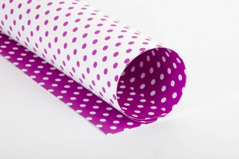 Cartulina Divertida Lunares Violeta Y Blanco Paq X 10 U